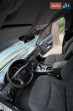 Универсал Mercedes-Benz C-Class 2003 в 