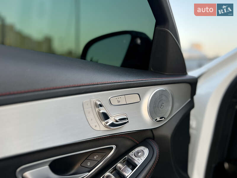 Седан Mercedes-Benz C-Class 2019 в Киеве