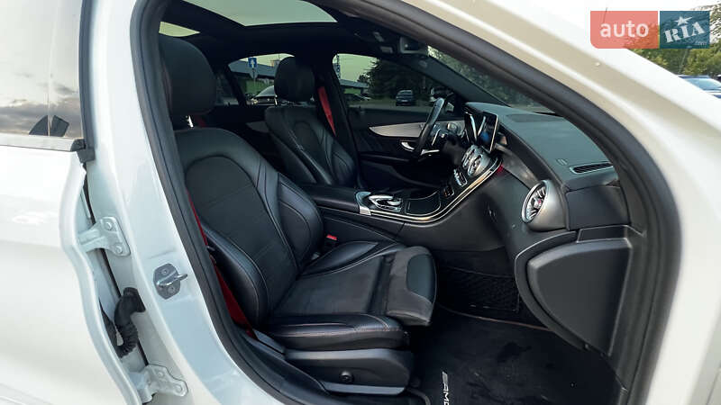 Седан Mercedes-Benz C-Class 2019 в Киеве