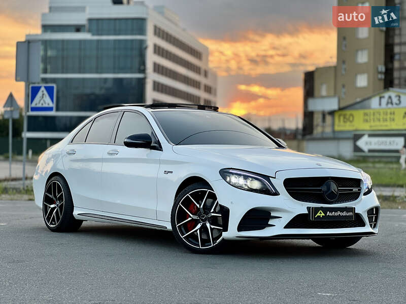 Седан Mercedes-Benz C-Class 2019 в Киеве