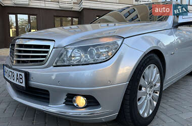 Седан Mercedes-Benz C-Class 2008 в 