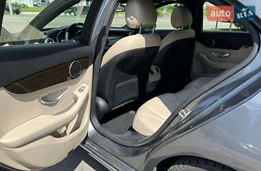 Седан Mercedes-Benz C-Class 2017 в 