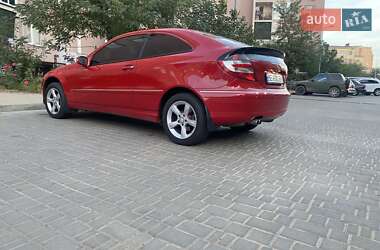 Купе Mercedes-Benz C-Class 2007 в 