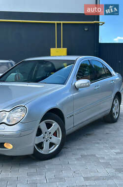 Седан Mercedes-Benz C-Class 2001 в 