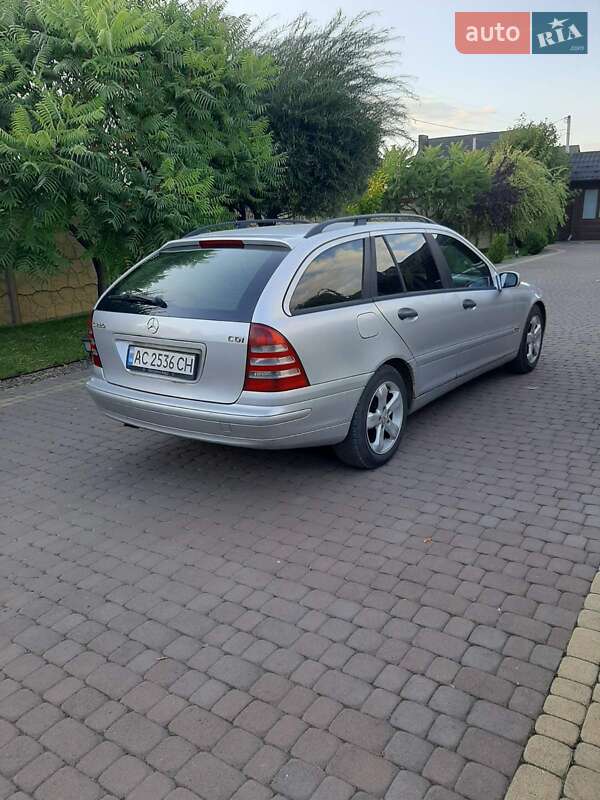 Универсал Mercedes-Benz C-Class 2003 в Луцке