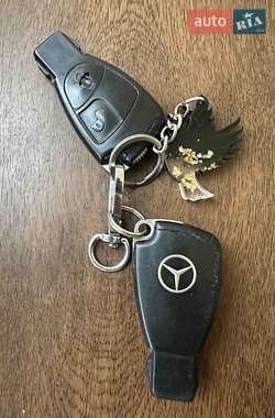 Купе Mercedes-Benz C-Class 2001 в 