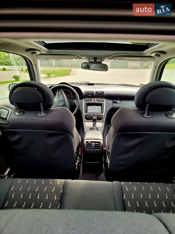 Купе Mercedes-Benz C-Class 2001 в Львове фото 23 Купе Mercedes-Benz C-Class 2001 в Львове