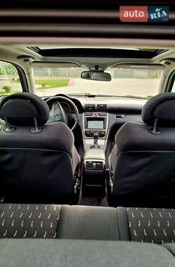 Купе Mercedes-Benz C-Class 2001 в 