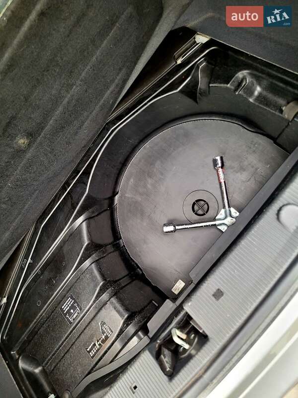 Купе Mercedes-Benz C-Class 2001 в Львове фото 33 Купе Mercedes-Benz C-Class 2001 в Львове