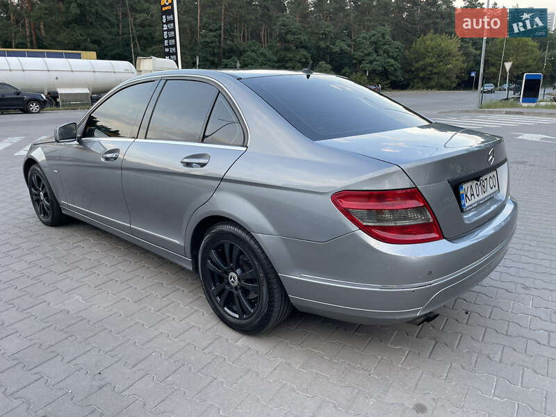 Седан Mercedes-Benz C-Class 2009 в Киеве фото 5 Седан Mercedes-Benz C-Class 2009 в Киеве