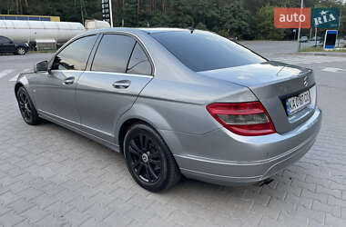 Седан Mercedes-Benz C-Class 2009 в 
