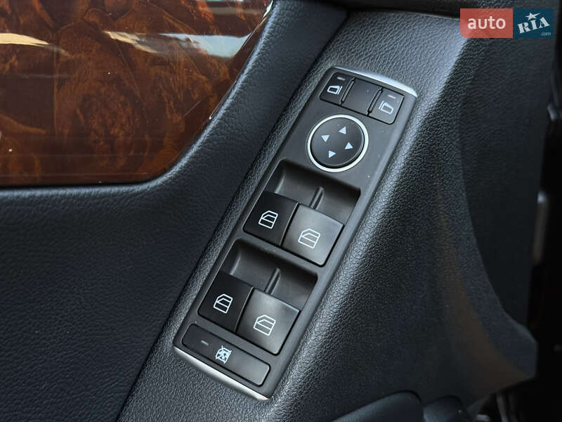 Седан Mercedes-Benz C-Class 2007 в Миколаєві