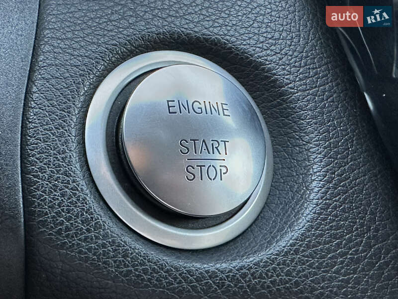 Седан Mercedes-Benz C-Class 2018 в Киеве фото 37 Седан Mercedes-Benz C-Class 2018 в Киеве