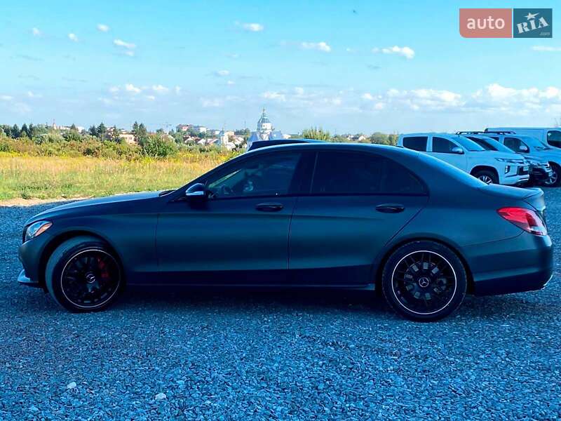 Седан Mercedes-Benz C-Class 2015 в Львове