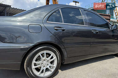 Седан Mercedes-Benz C-Class 2001 в 