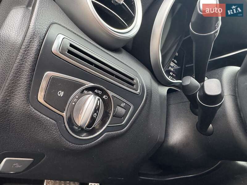 Седан Mercedes-Benz C-Class 2015 в Киеве