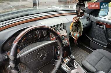 Седан Mercedes-Benz C-Class 1995 в 