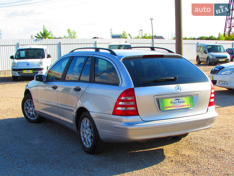 Универсал Mercedes-Benz C-Class 2003 в Кропивницком