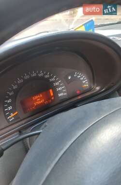 Седан Mercedes-Benz C-Class 2001 в 