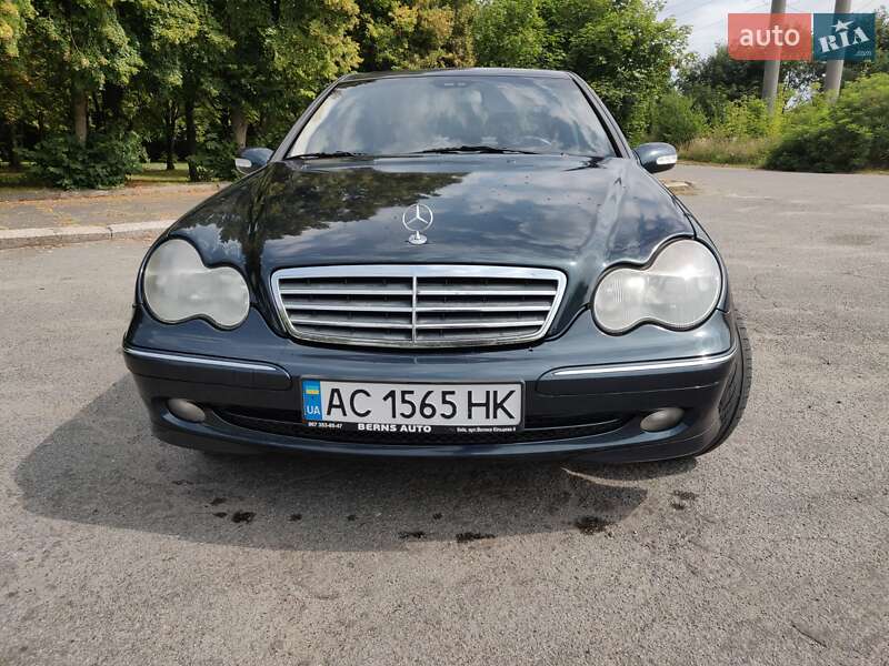 Седан Mercedes-Benz C-Class 2002 в Володимирі фото 8 Седан Mercedes-Benz C-Class 2002 в Володимирі