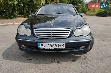 Седан Mercedes-Benz C-Class 2002 в 