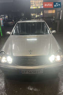 Универсал Mercedes-Benz C-Class 2003 в Кривом Роге