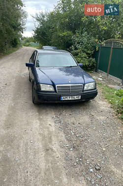 Седан Mercedes-Benz C-Class 1996 в Житомире