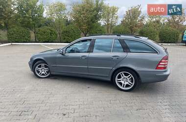 Универсал Mercedes-Benz C-Class 2005 в 