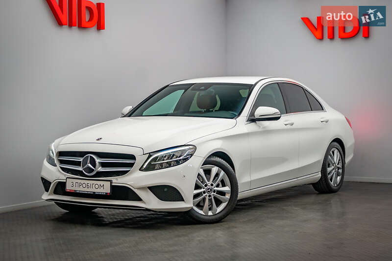 Mercedes-Benz C-Class 2018