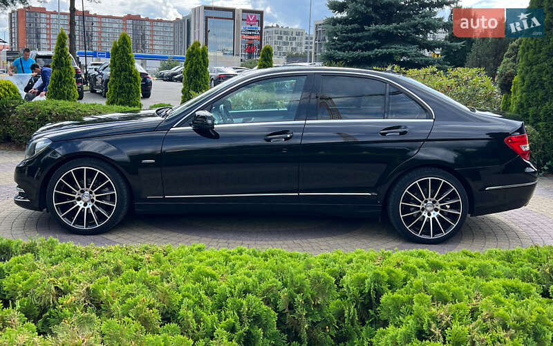 Седан Mercedes-Benz C-Class 2013 в Львове фото 4 Седан Mercedes-Benz C-Class 2013 в Львове