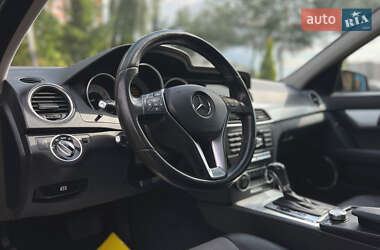 Седан Mercedes-Benz C-Class 2013 в 