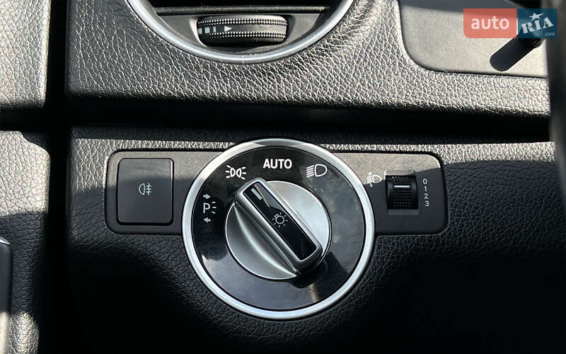 Седан Mercedes-Benz C-Class 2013 в Львове фото 24 Седан Mercedes-Benz C-Class 2013 в Львове