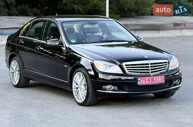 Седан Mercedes-Benz C-Class 2010 в 