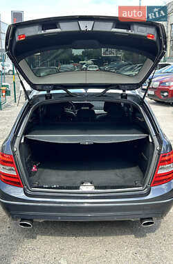 Универсал Mercedes-Benz C-Class 2012 в 