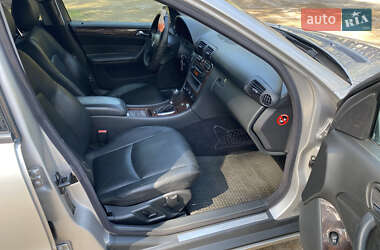 Седан Mercedes-Benz C-Class 2002 в 