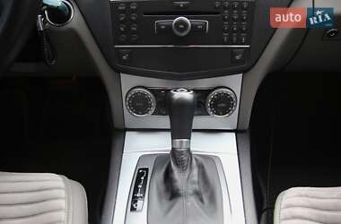 Седан Mercedes-Benz C-Class 2008 в 