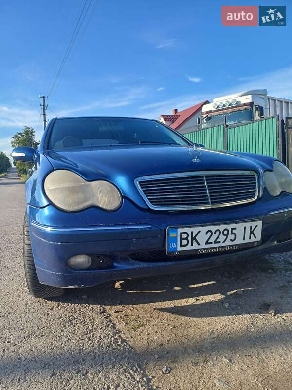 Mercedes-Benz C-Class 2002