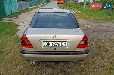 Седан Mercedes-Benz C-Class 1994 в 