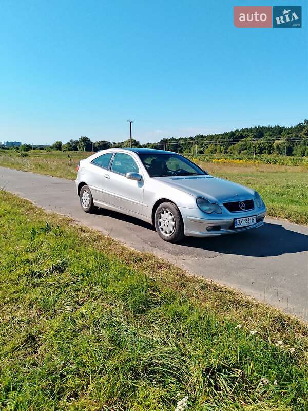 Купе Mercedes-Benz C-Class 2001 в Славуте
