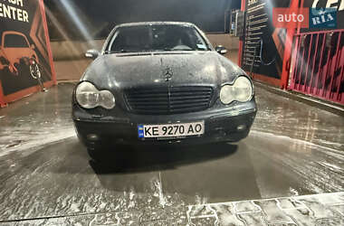 Седан Mercedes-Benz C-Class 2001 в 