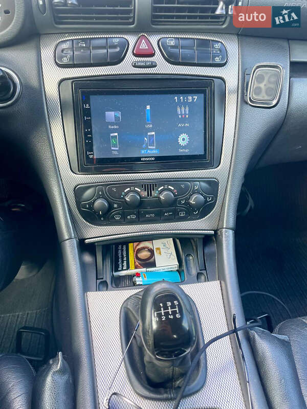 Купе Mercedes-Benz C-Class 2002 в Черкасах фото 7 Купе Mercedes-Benz C-Class 2002 в Черкасах