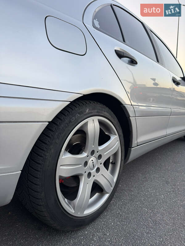 Седан Mercedes-Benz C-Class 2001 в Вінниці