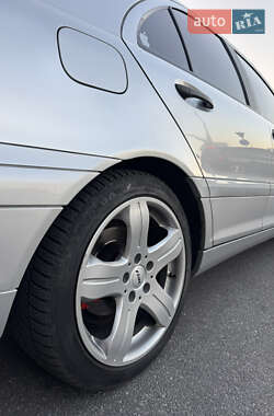 Седан Mercedes-Benz C-Class 2001 в 