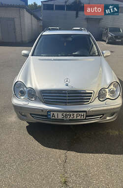 Універсал Mercedes-Benz C-Class 2004 в Києві
