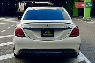 Седан Mercedes-Benz C-Class 2015 в 