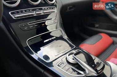 Седан Mercedes-Benz C-Class 2015 в 