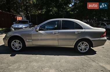 Седан Mercedes-Benz C-Class 2007 в 