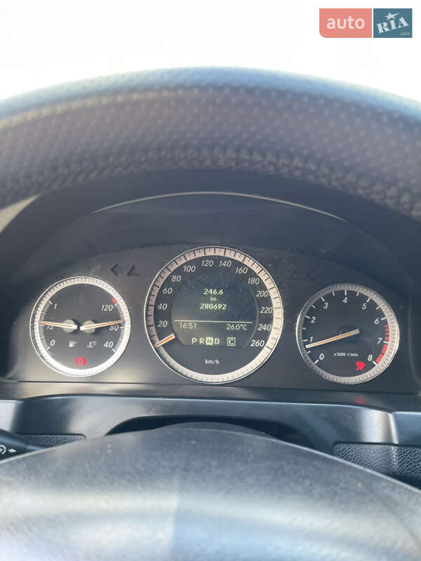 Седан Mercedes-Benz C-Class 2007 в Киеве фото 9 Седан Mercedes-Benz C-Class 2007 в Киеве