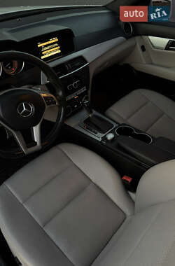 Седан Mercedes-Benz C-Class 2012 в 