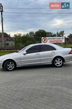 Седан Mercedes-Benz C-Class 2001 в 